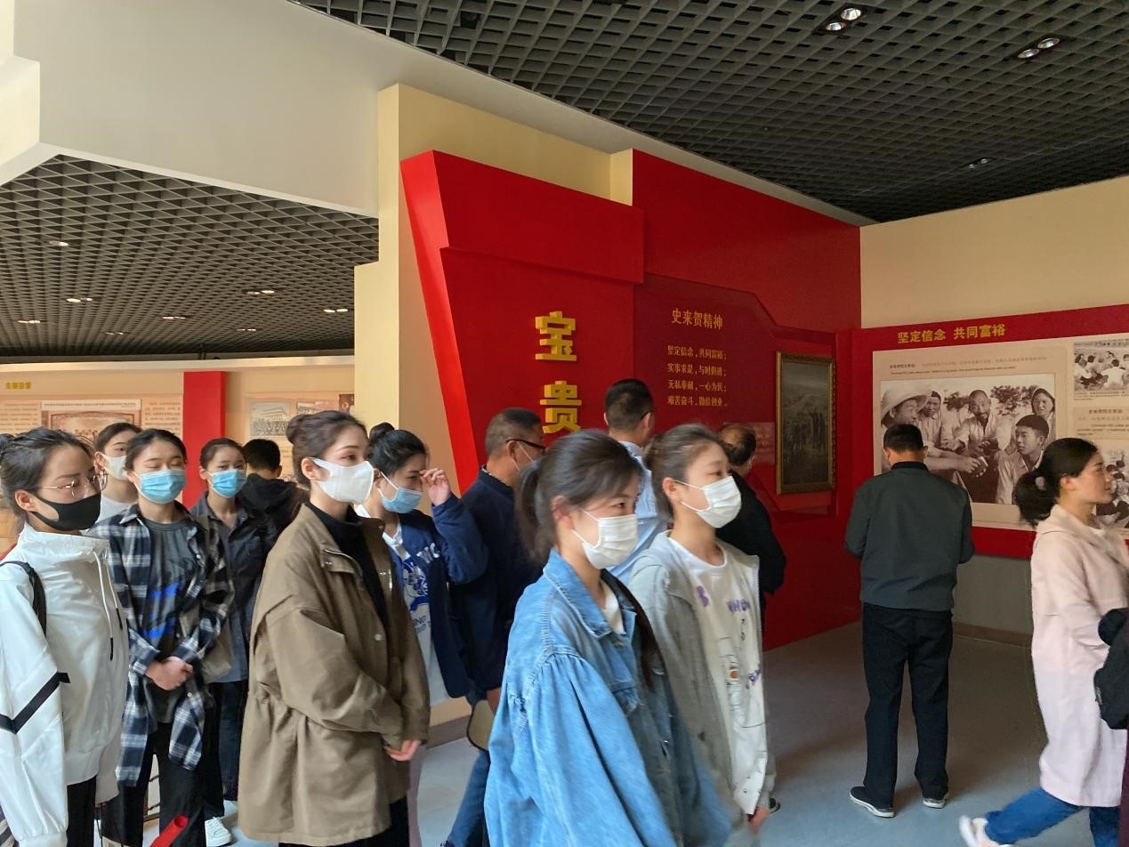 图片2.jpg 图片2.jpg